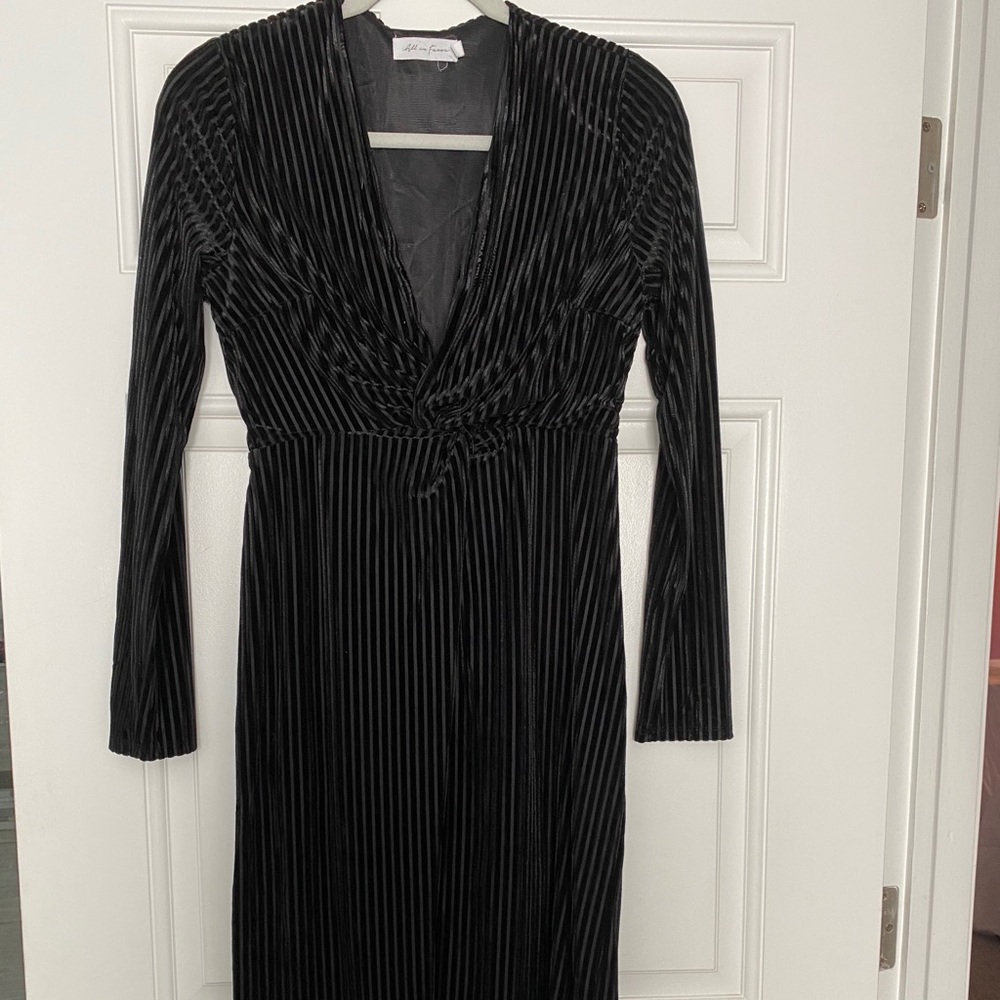 Velvet midi dress